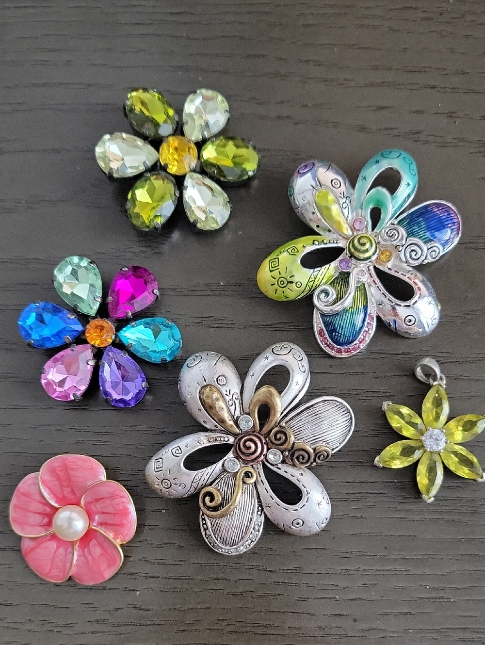 Assorted Flower Necklace Pendants